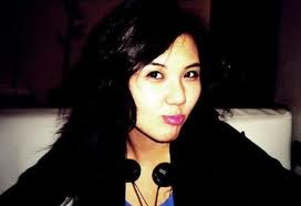 Залуу дуучин Б.Эгшиглэн сархдад дурлах болжээ